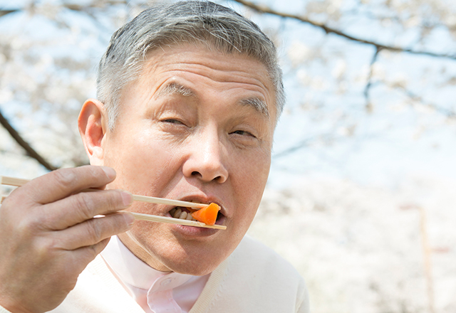 食べものを咬めることの大切さ